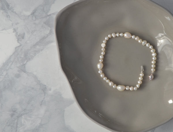 Long White & Ivory hue Freshwater Pearl strand